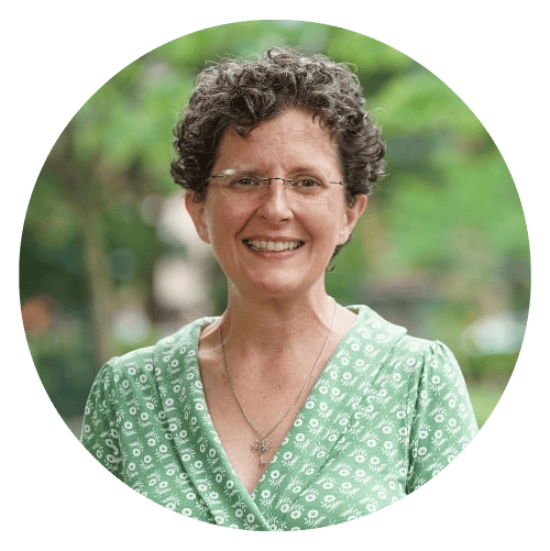 Jennifer Murphy circle pic